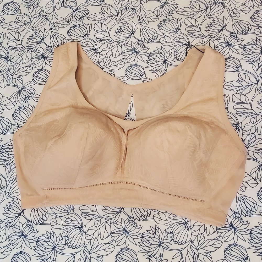 NWT Understance Bra